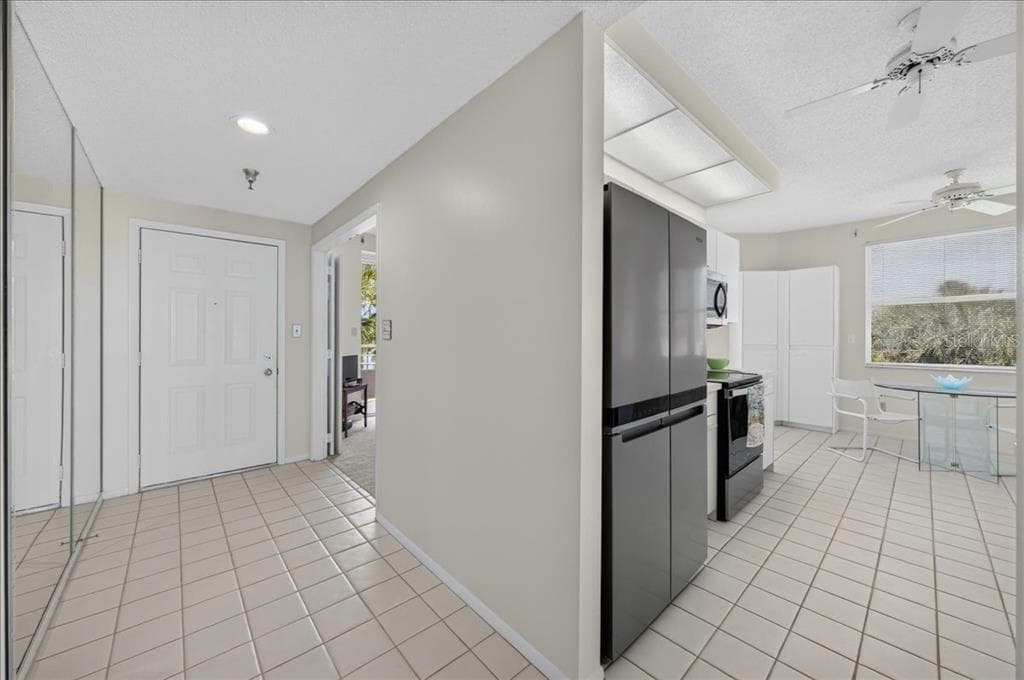 8001 SAILBOAT KEY BOULEVARD S 201 photo 5