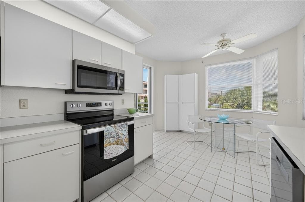 8001 SAILBOAT KEY BOULEVARD S 201 photo 11