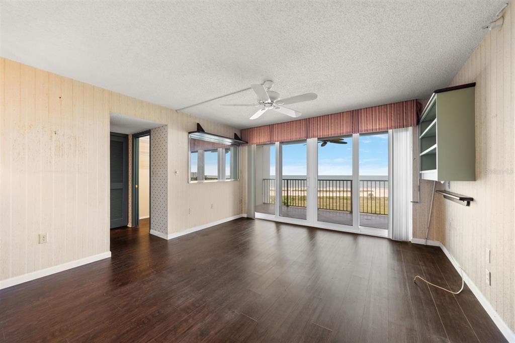 1250 GULF BOULEVARD 706 photo 16