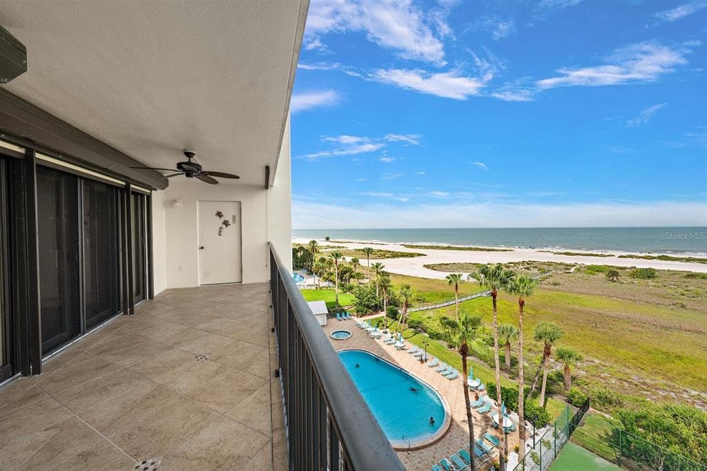 1250 GULF BOULEVARD 706 photo 11