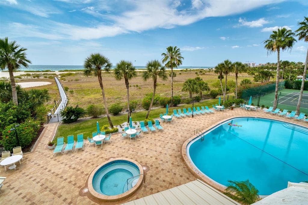 1250 GULF BOULEVARD 706 photo 25