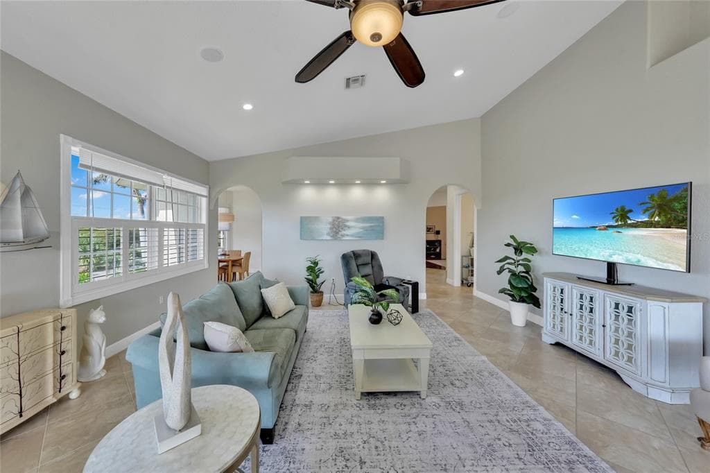 196 TARPON COVE BOULEVARD 722 photo 9