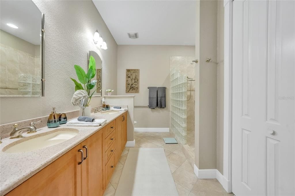 196 TARPON COVE BOULEVARD 722 photo 21
