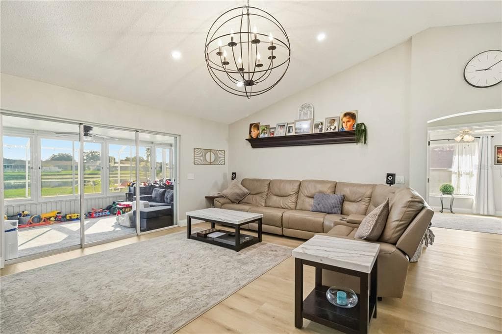 11816 DUNSTER LANE photo 5