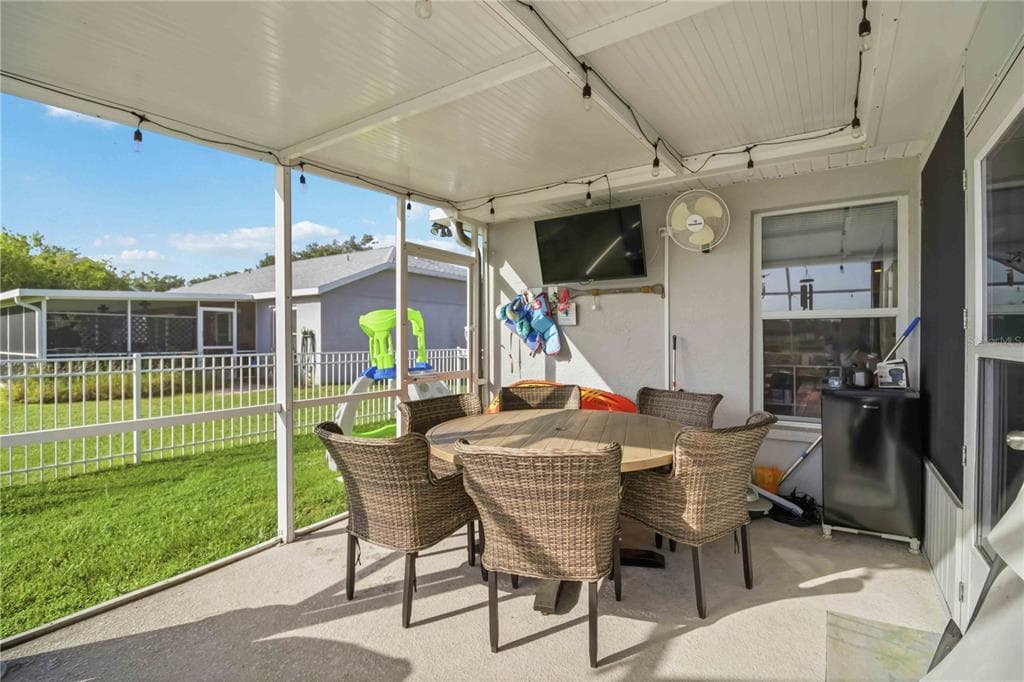 11816 DUNSTER LANE photo 25