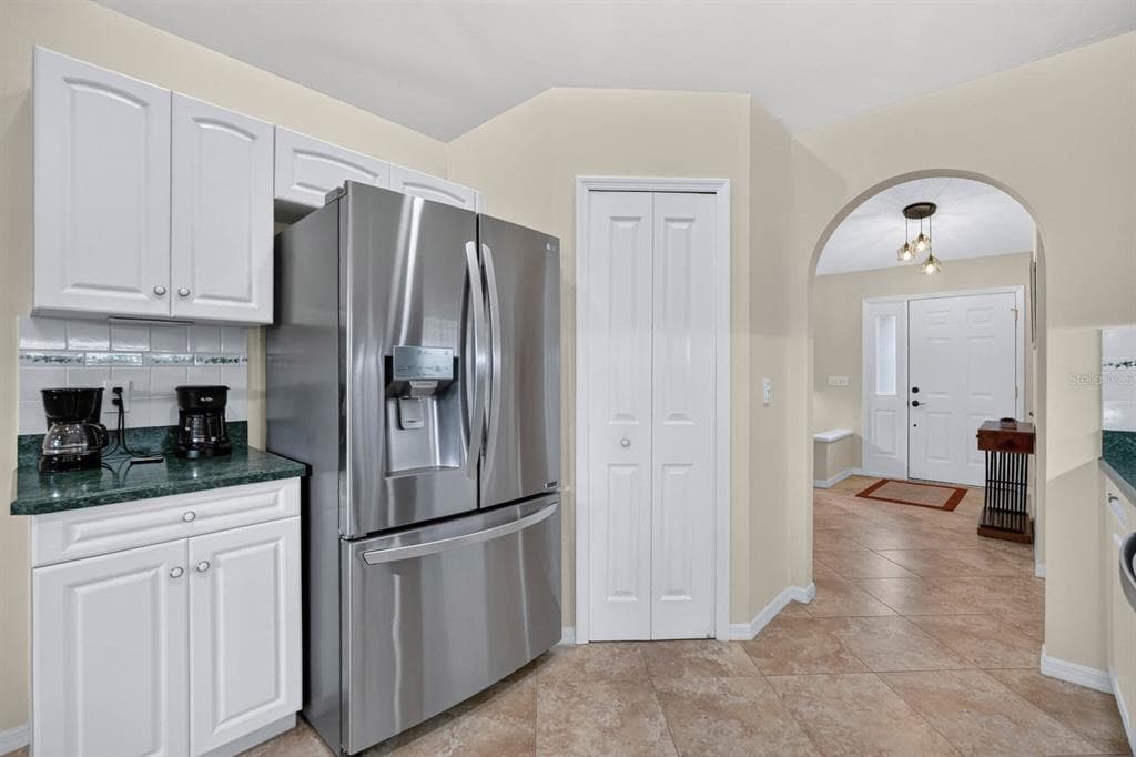 40 FLAMINGO DRIVE photo 19