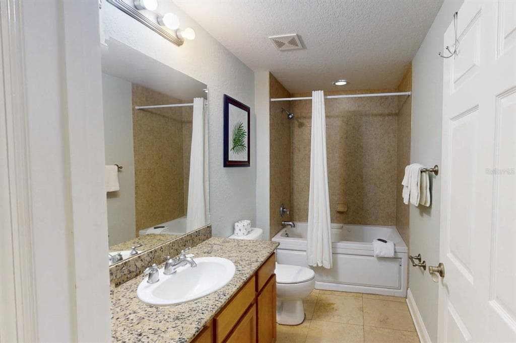 10315 GULF BOULEVARD 409 photo 21
