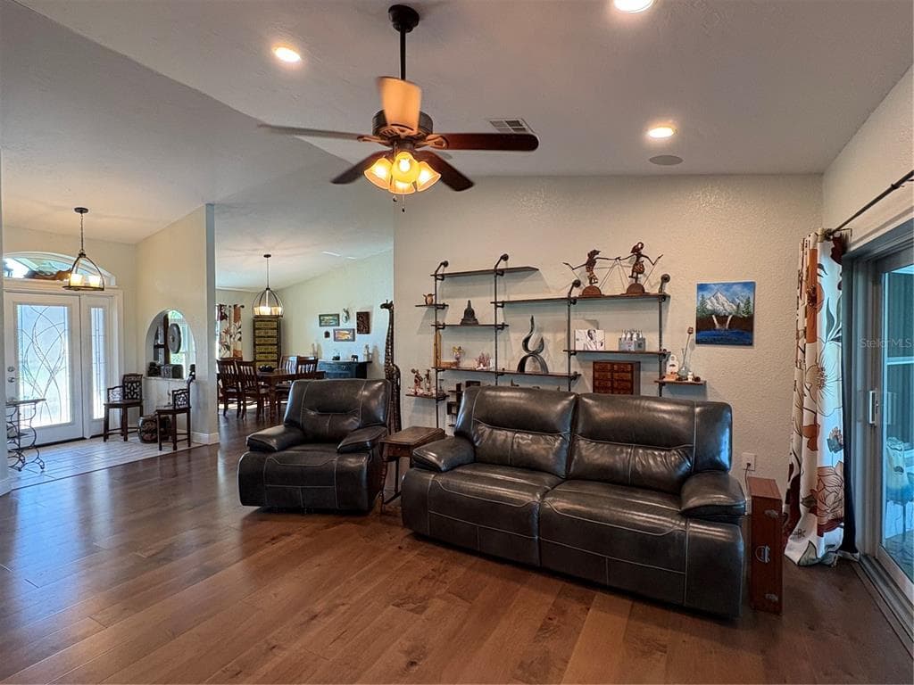 5092 KILTY COURT E photo 15