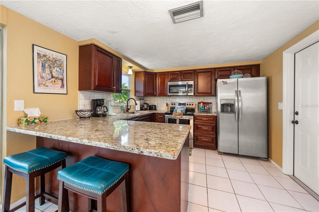4114 SUNRAY DRIVE photo 7