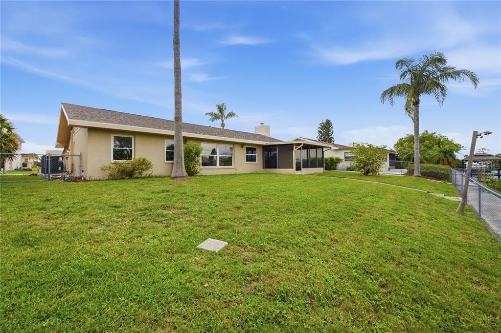9840 SAN SEBASTIAN WAY photo 5