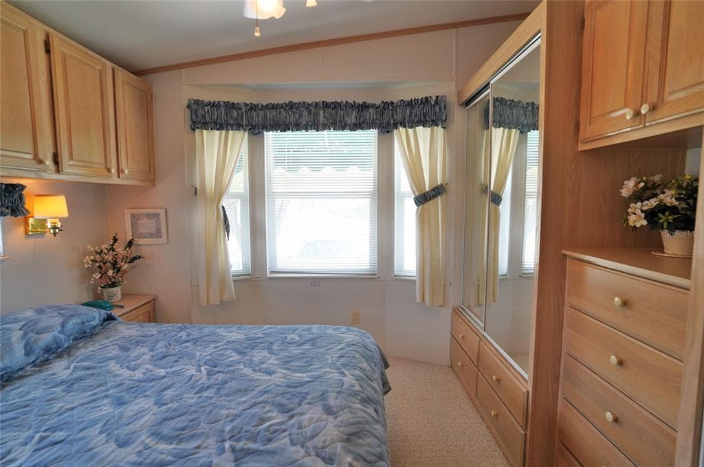 125 BROOKSHIRE DRIVE photo 16