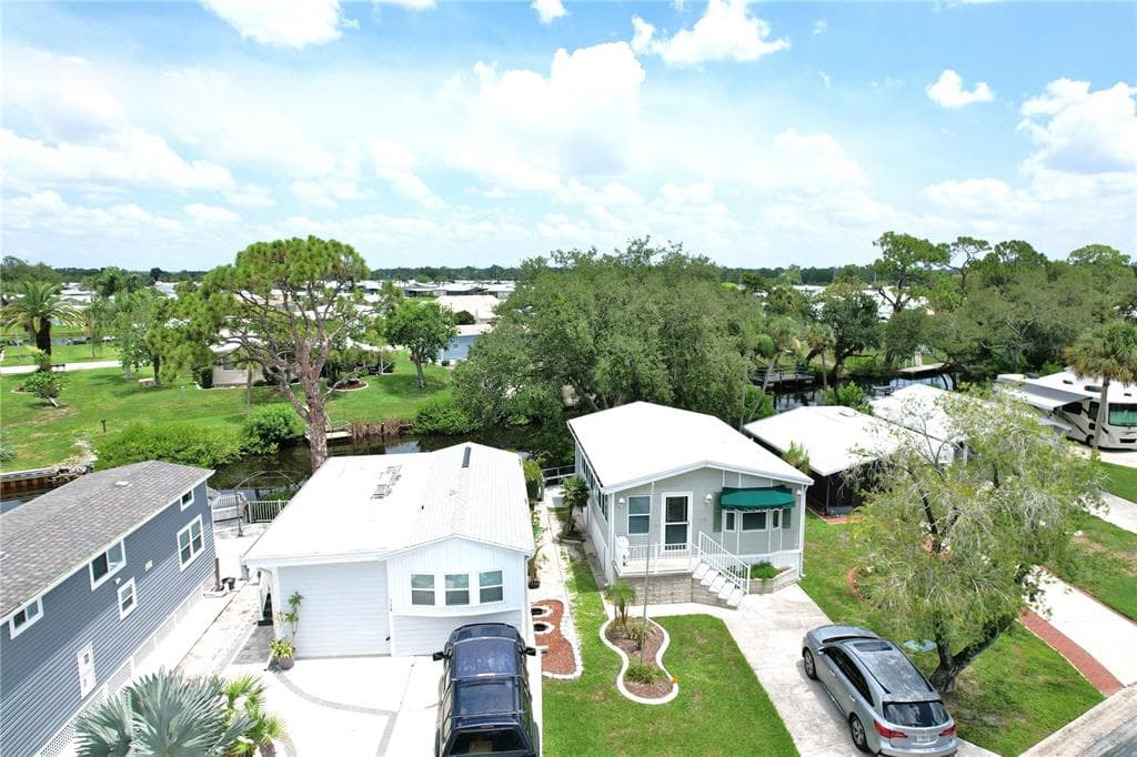125 BROOKSHIRE DRIVE photo 18