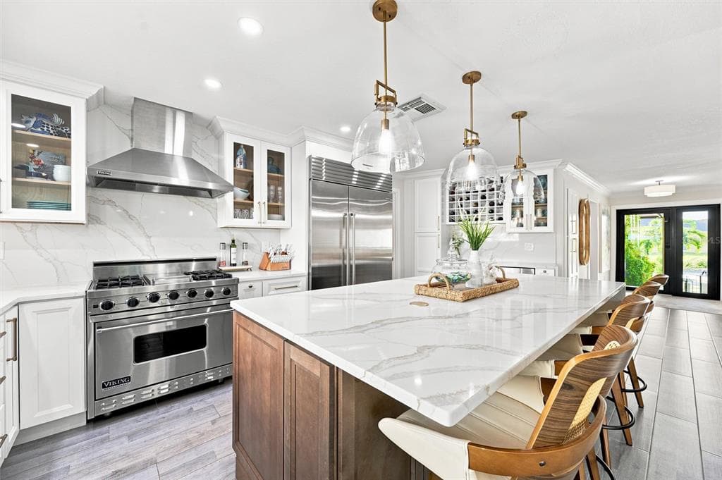 2022 HAWAII AVENUE NE photo 15