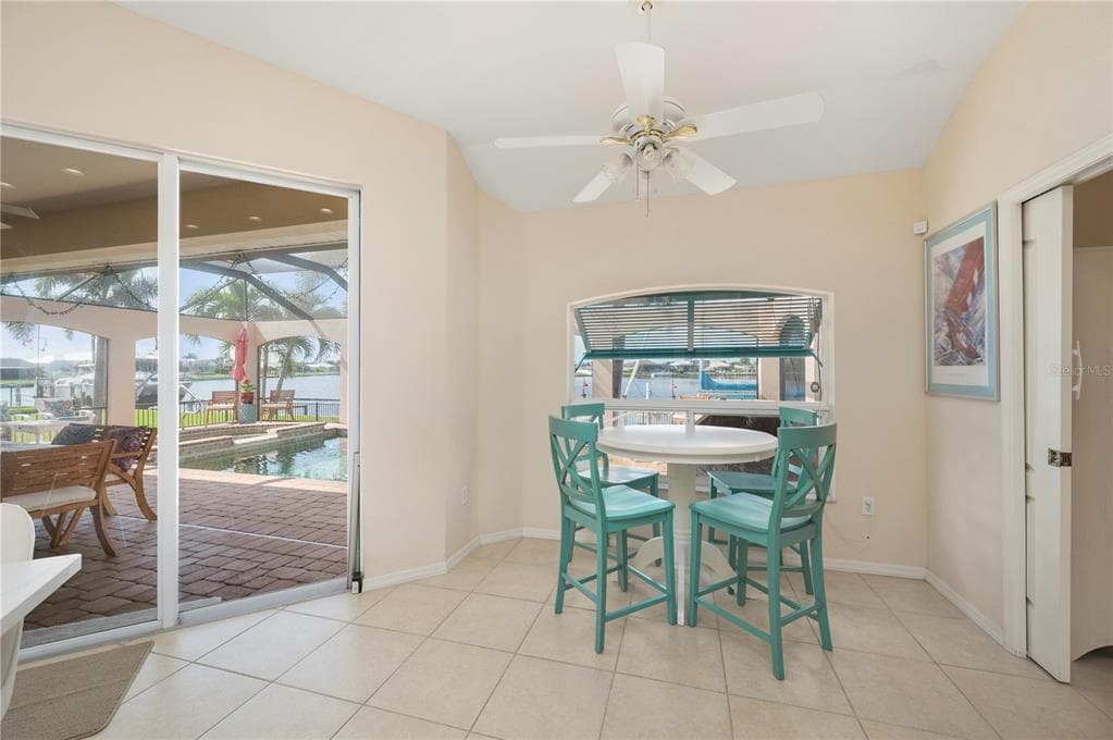 21551 EDGEWATER DRIVE photo 23