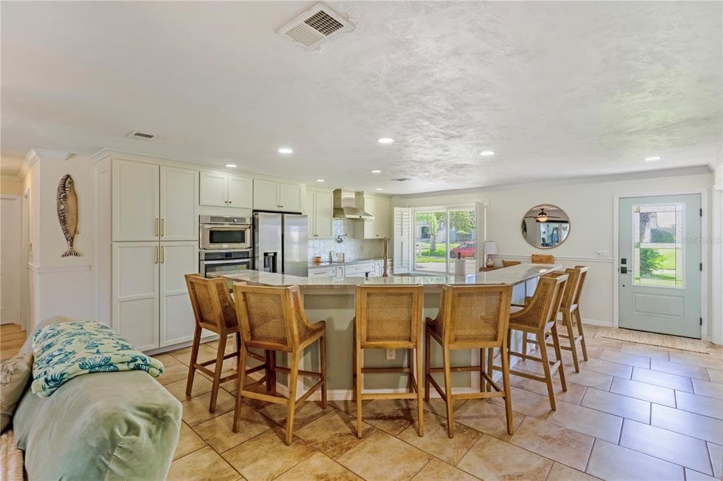 988 SHOCKNEY DRIVE photo 9