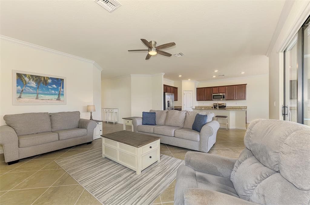 10065 COZY GROVE DRIVE photo 15