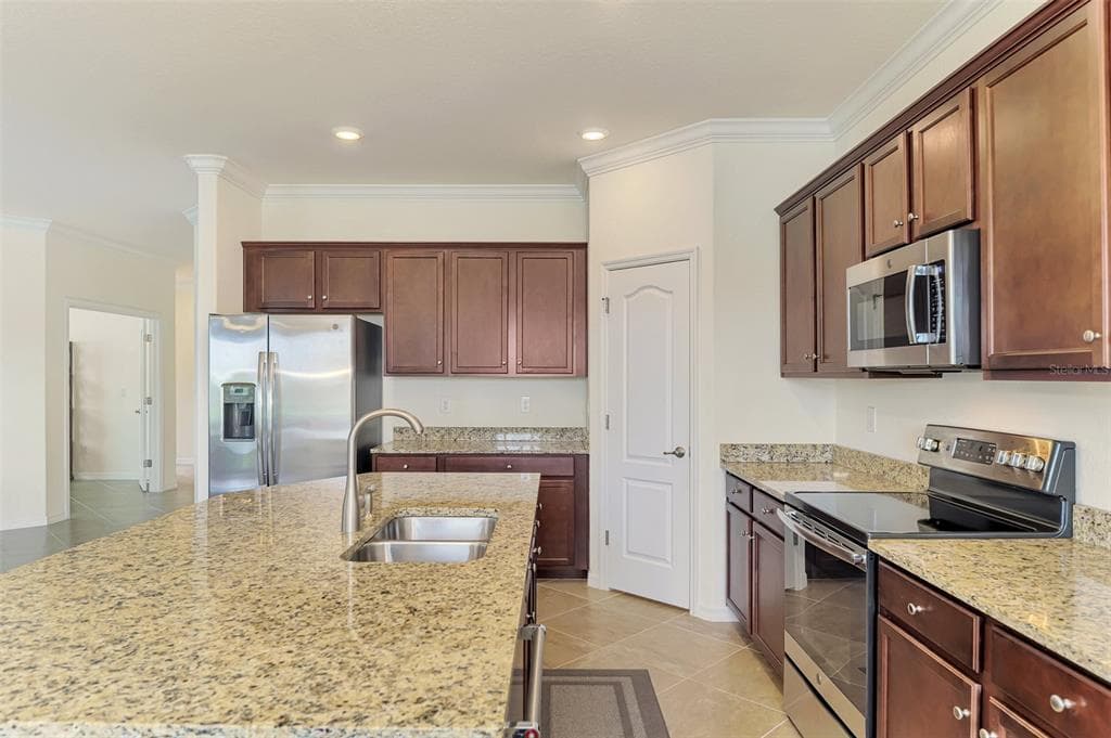 10065 COZY GROVE DRIVE photo 21