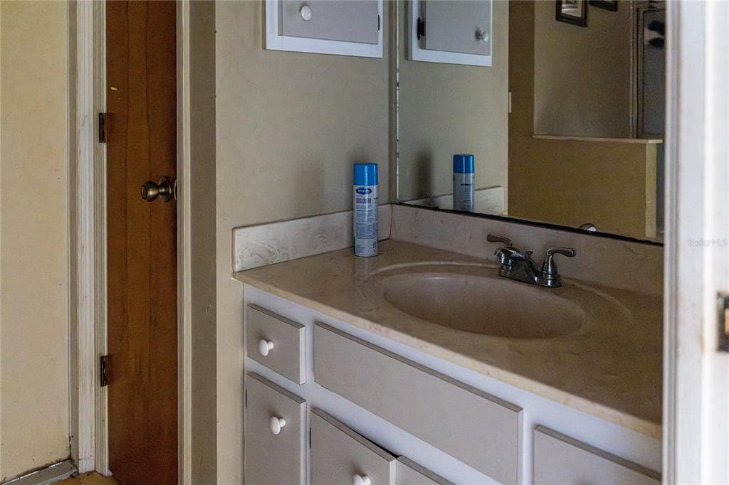 273 ROTONDA CIRCLE photo 23