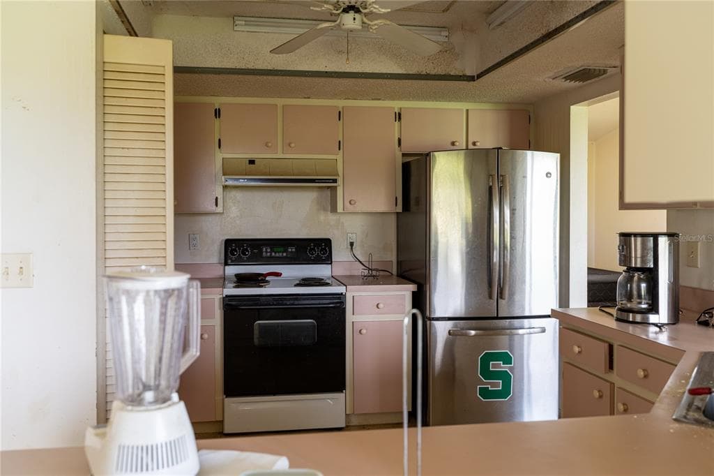 273 ROTONDA CIRCLE photo 13