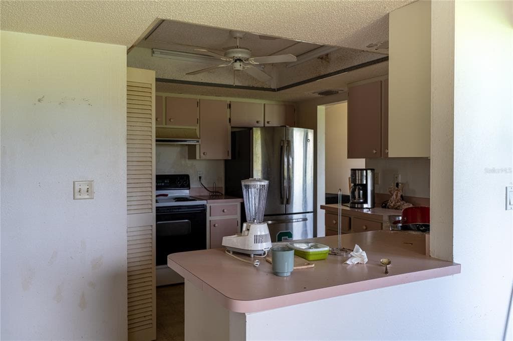 273 ROTONDA CIRCLE photo 12