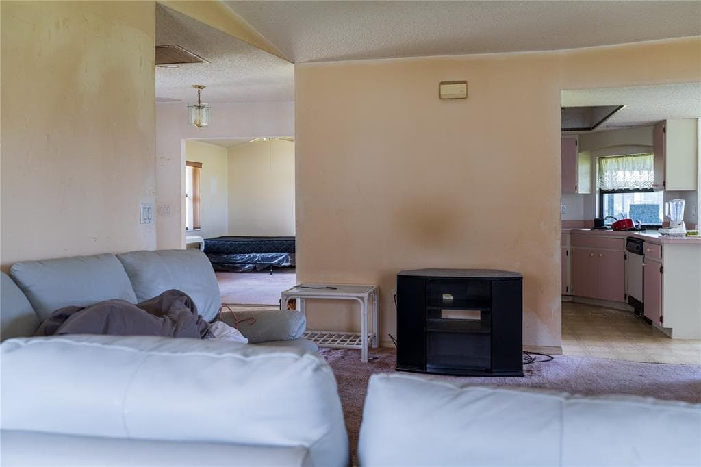273 ROTONDA CIRCLE photo 11