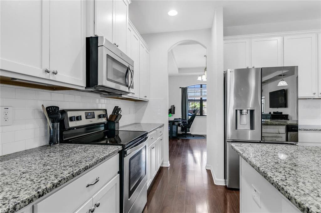 12514 BALLENTRAE FOREST DRIVE photo 10