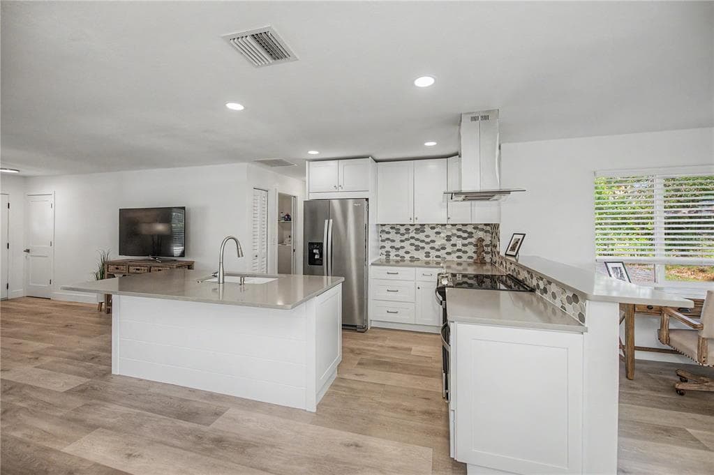 8152 SEASHELL STREET photo 25