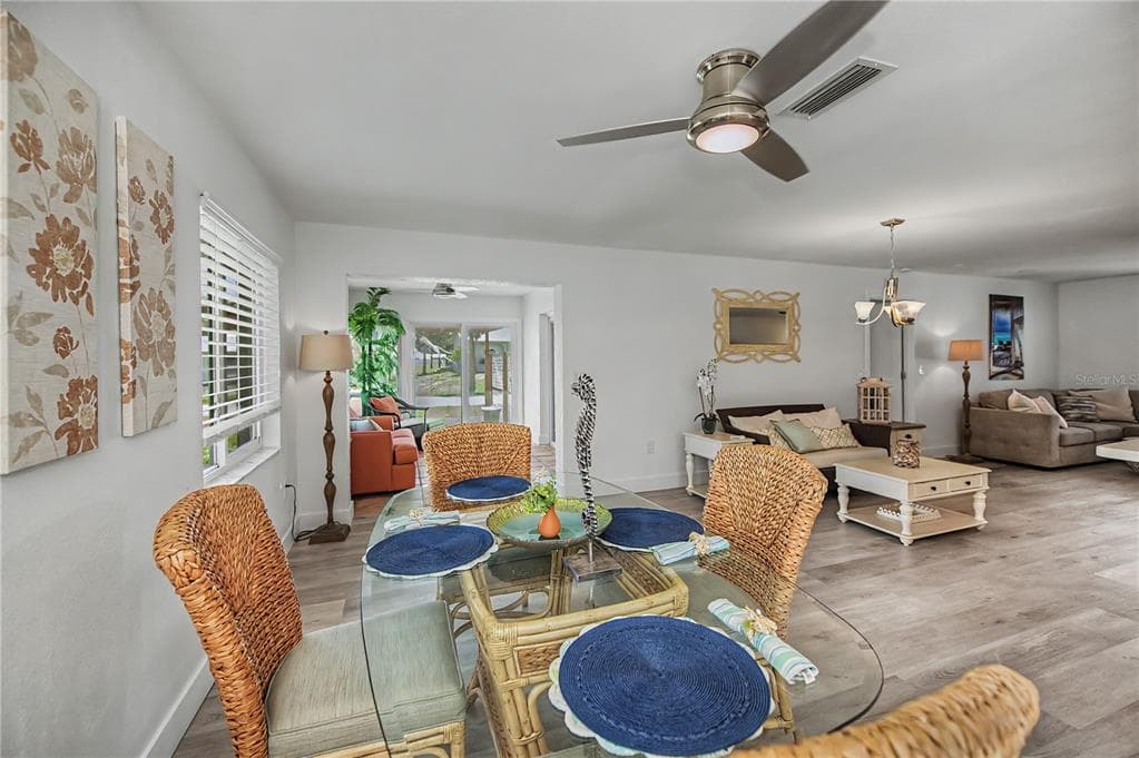 8152 SEASHELL STREET photo 21