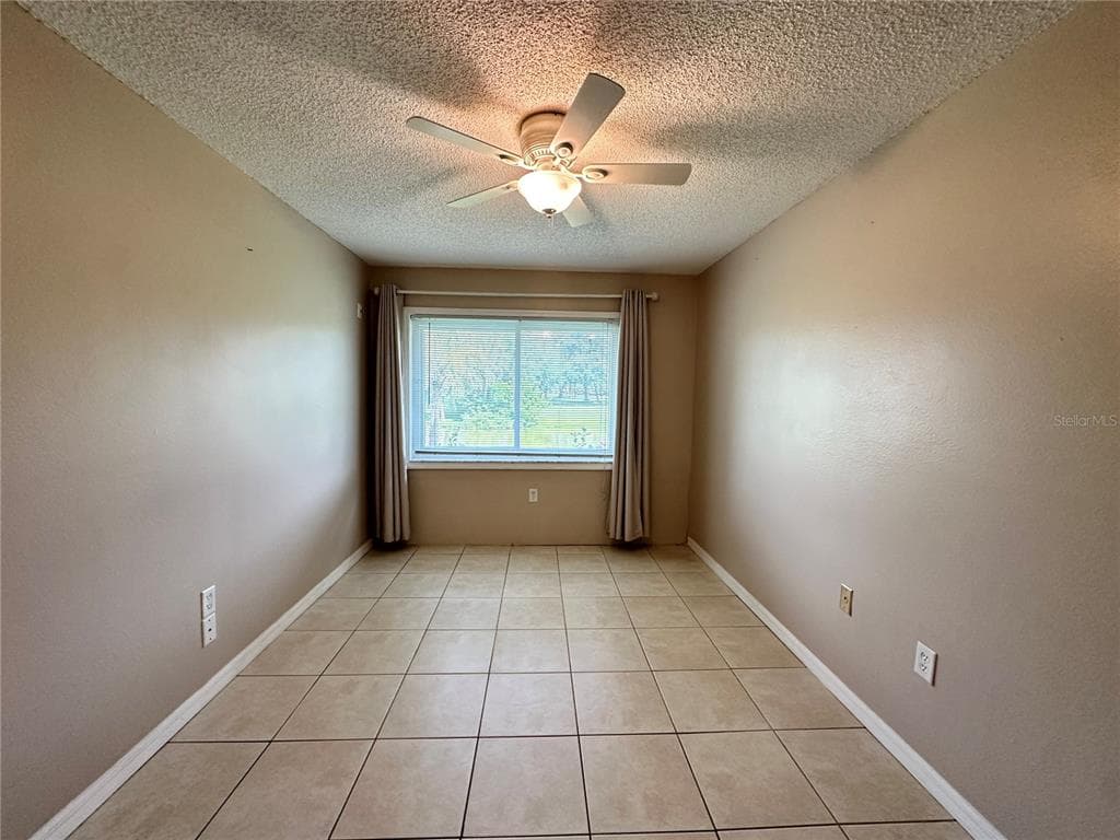 21150 GERTRUDE AVENUE N3 photo 13