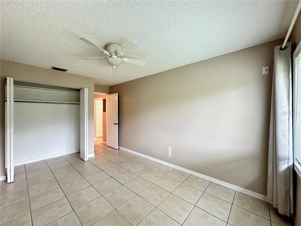 21150 GERTRUDE AVENUE N3 photo 16