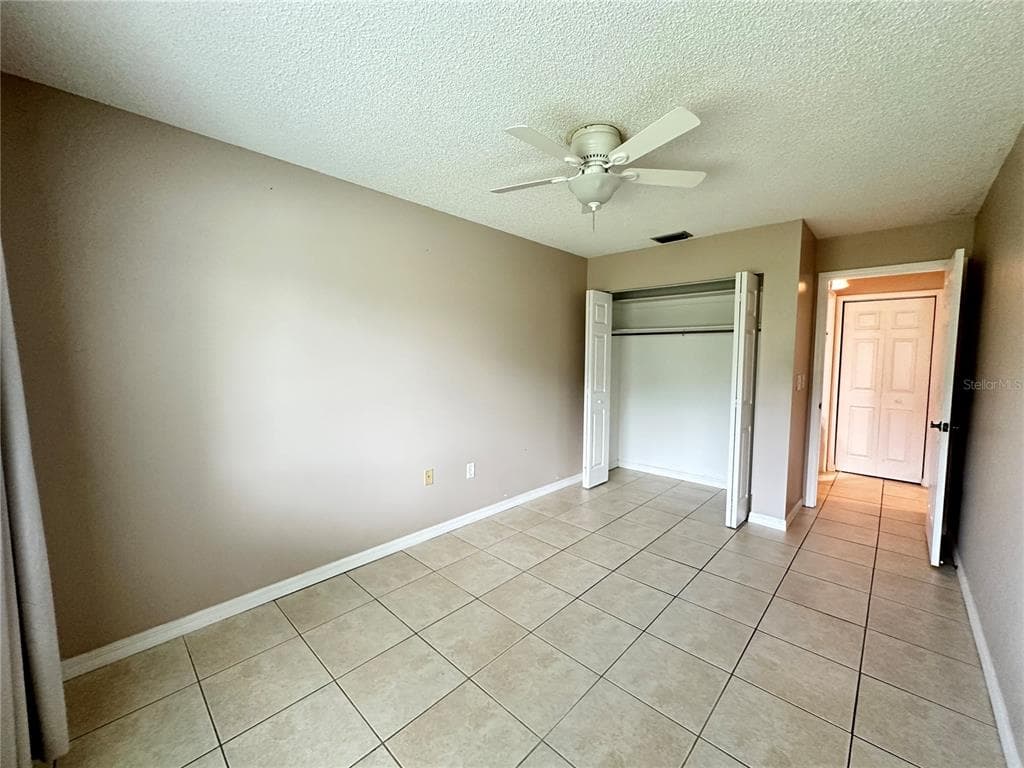 21150 GERTRUDE AVENUE N3 photo 14