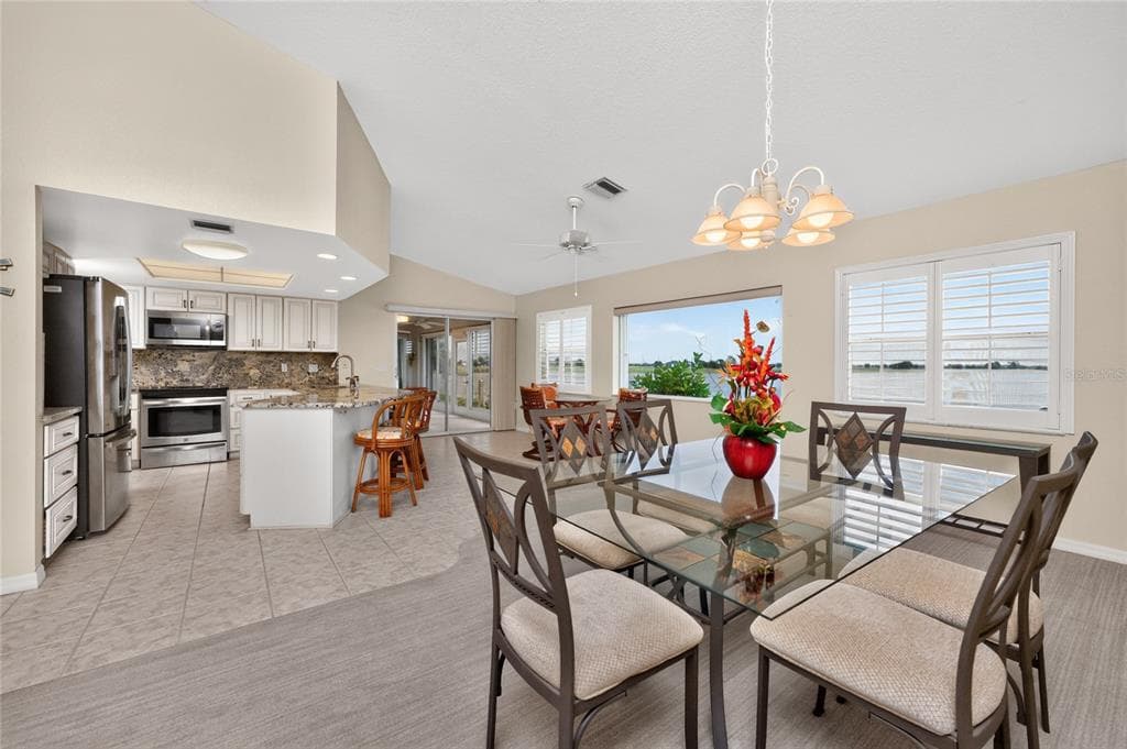 31 MEADOWLARK LANE photo 6