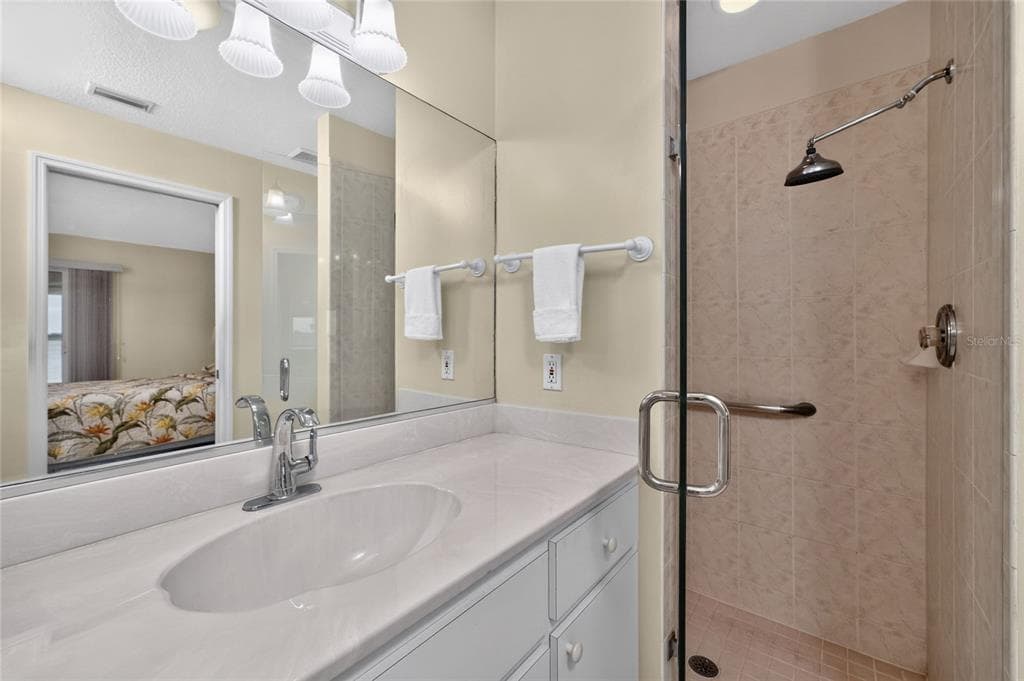 31 MEADOWLARK LANE photo 25