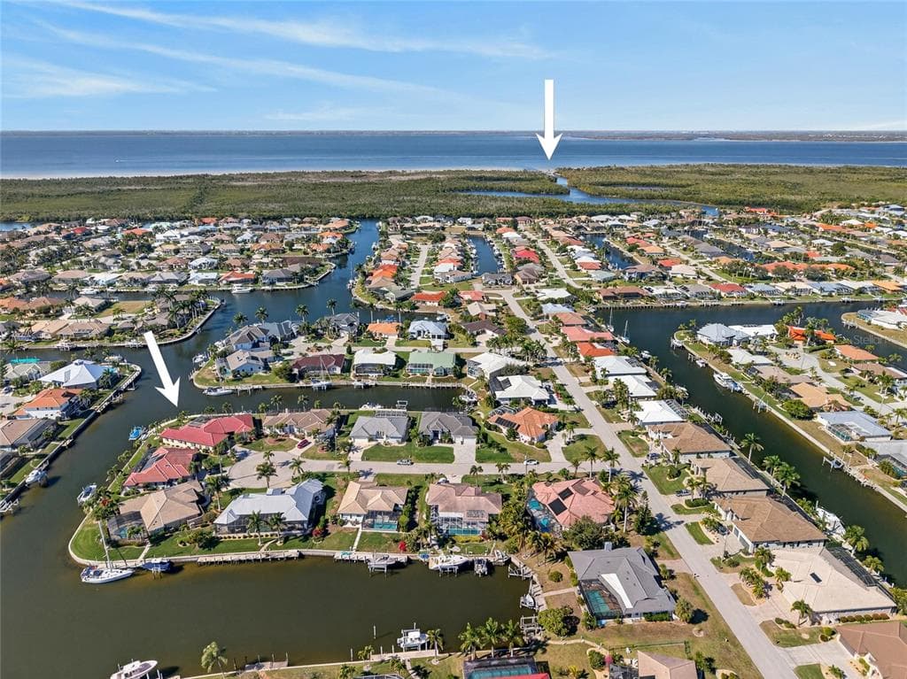 3323 DOMINICA COURT 3