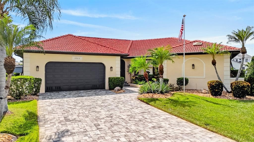 3323 DOMINICA COURT 1