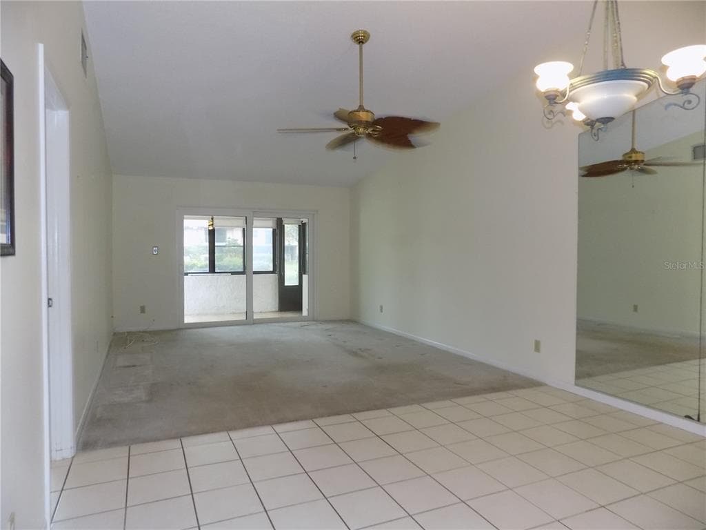 9663 86TH AVENUE 9663 photo 3