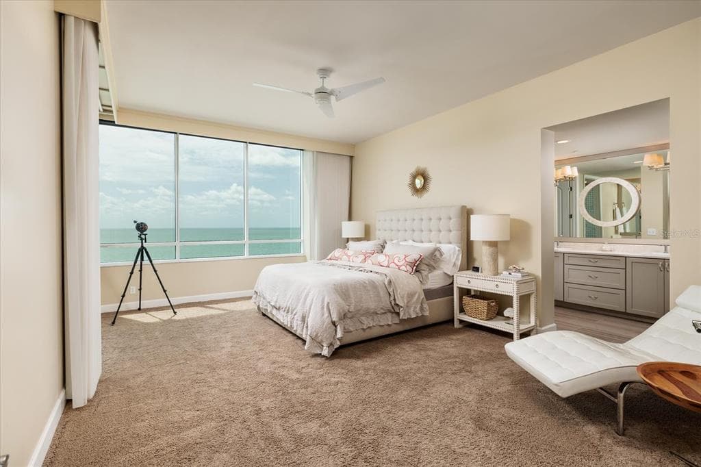 1560 GULF BOULEVARD 1101 photo 23