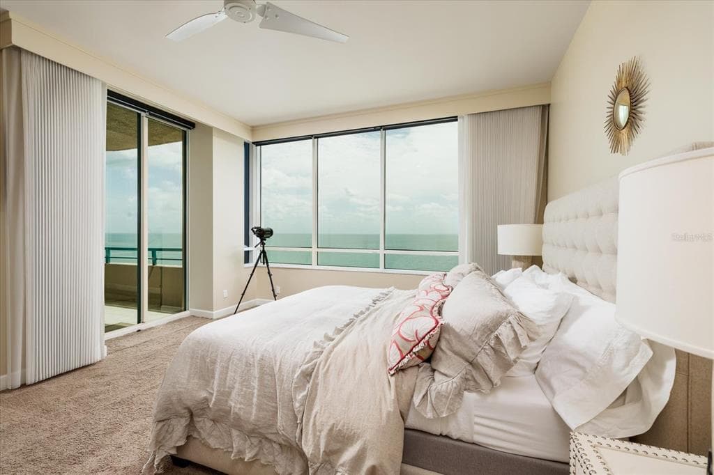1560 GULF BOULEVARD 1101 photo 24