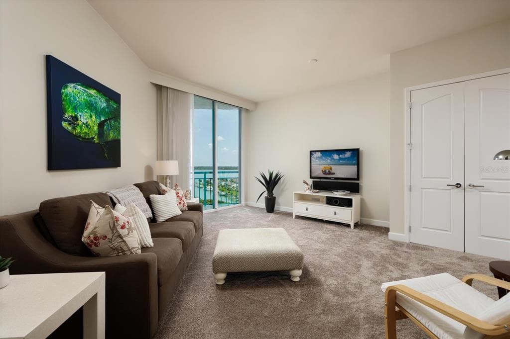 1560 GULF BOULEVARD 1101 photo 18