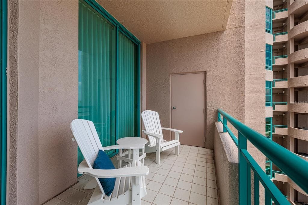 1560 GULF BOULEVARD 1101 photo 21
