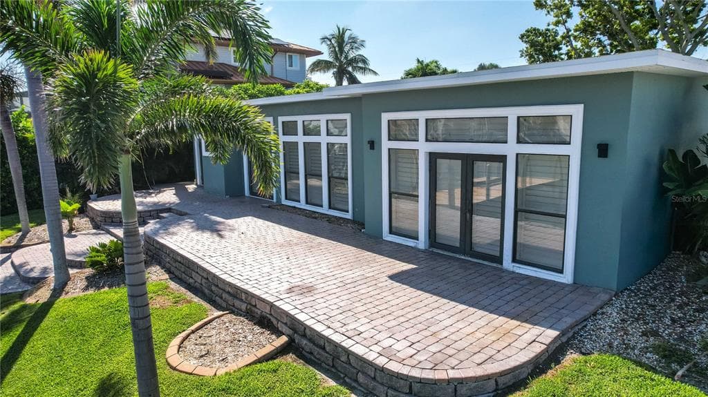 440 PALM ISLAND SE photo 7