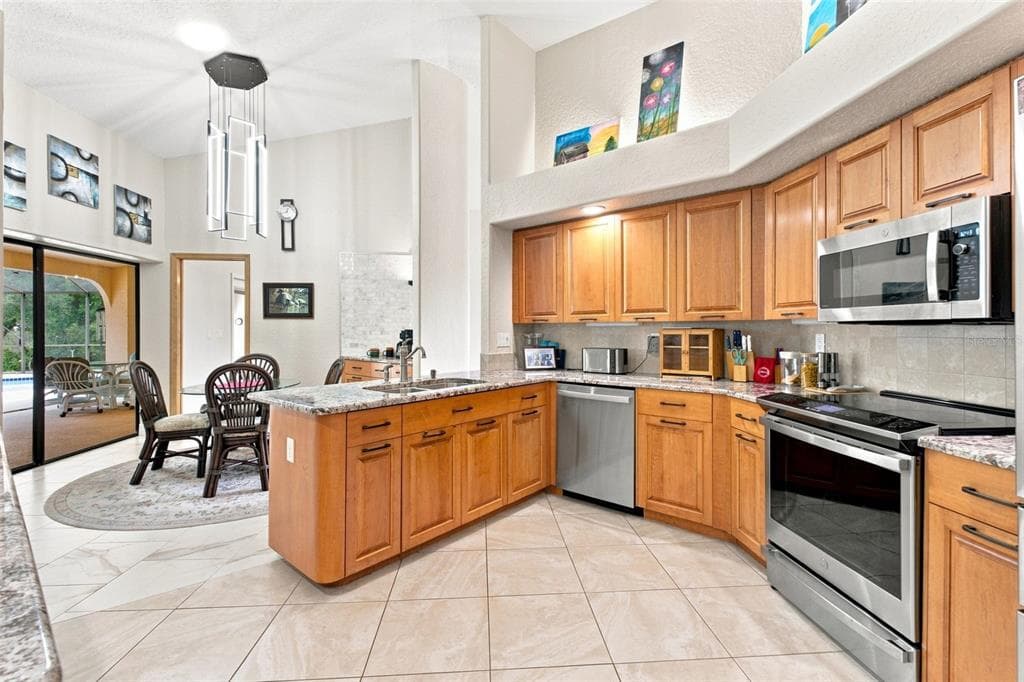 10307 WATERS EDGE COURT photo 13