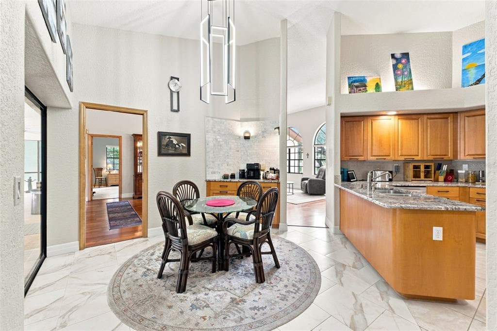 10307 WATERS EDGE COURT photo 17