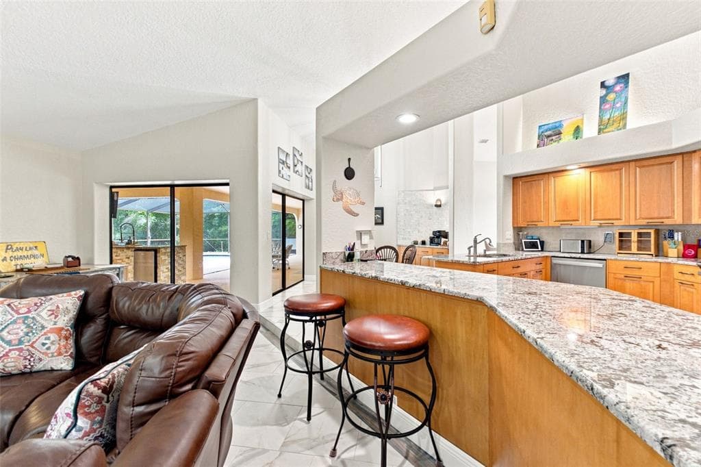 10307 WATERS EDGE COURT photo 12