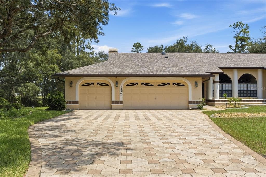 10307 WATERS EDGE COURT photo 3