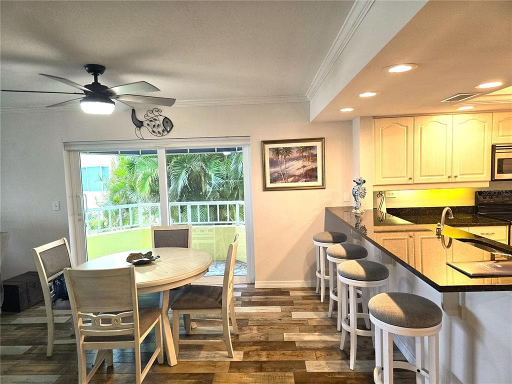 2424 PLACIDA ROAD C104 photo 23