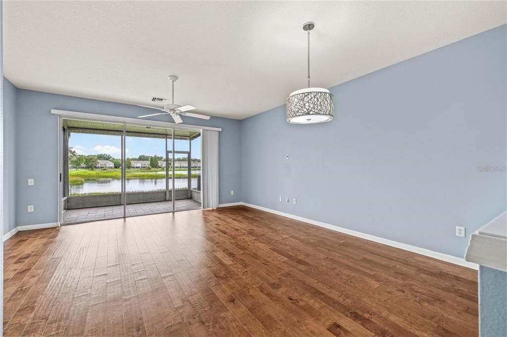 4879 POND RIDGE DRIVE photo 16