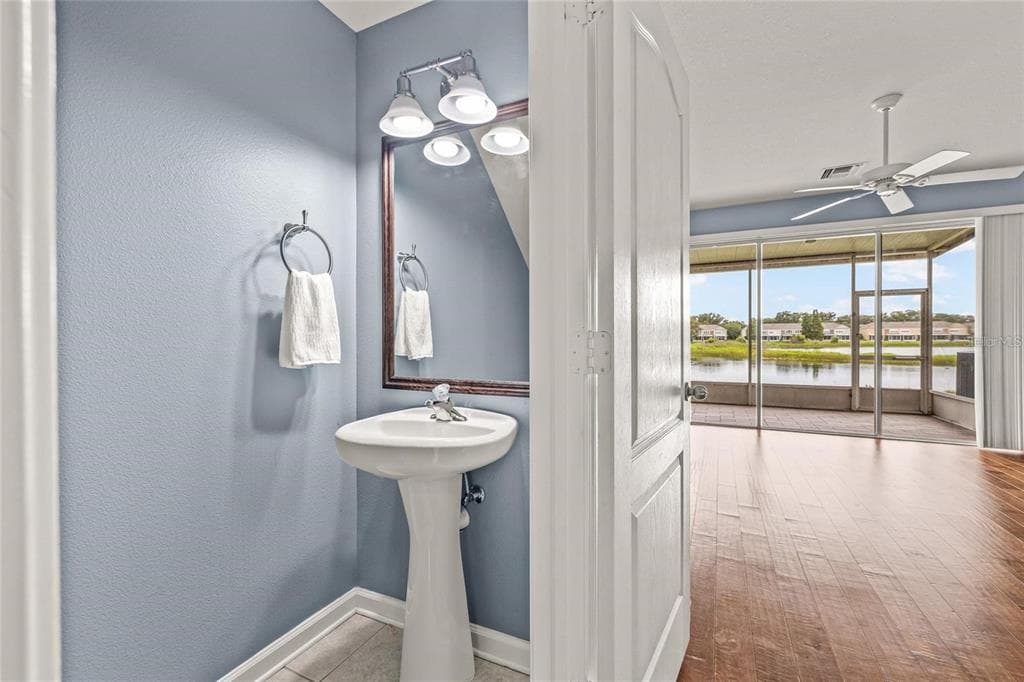 4879 POND RIDGE DRIVE photo 20