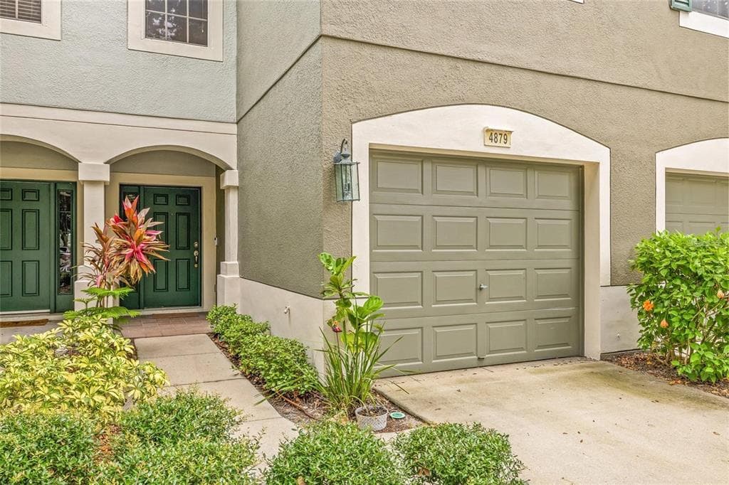 4879 POND RIDGE DRIVE photo 4