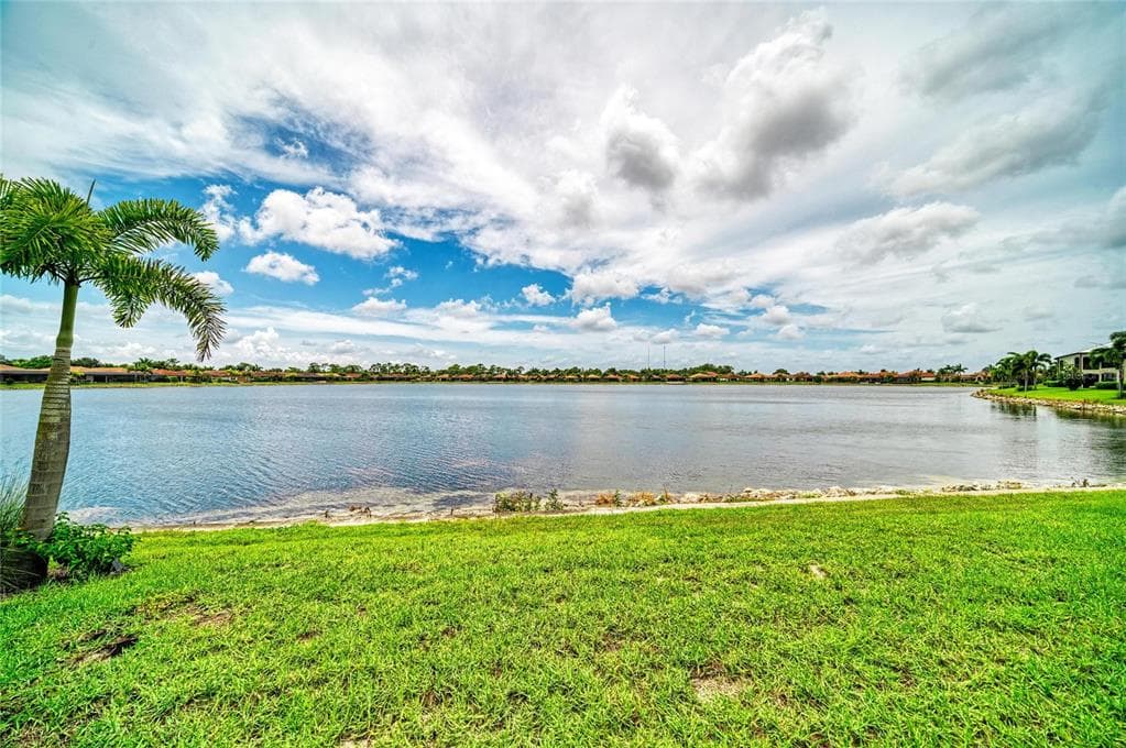 289 VILLORESI BOULEVARD photo 3